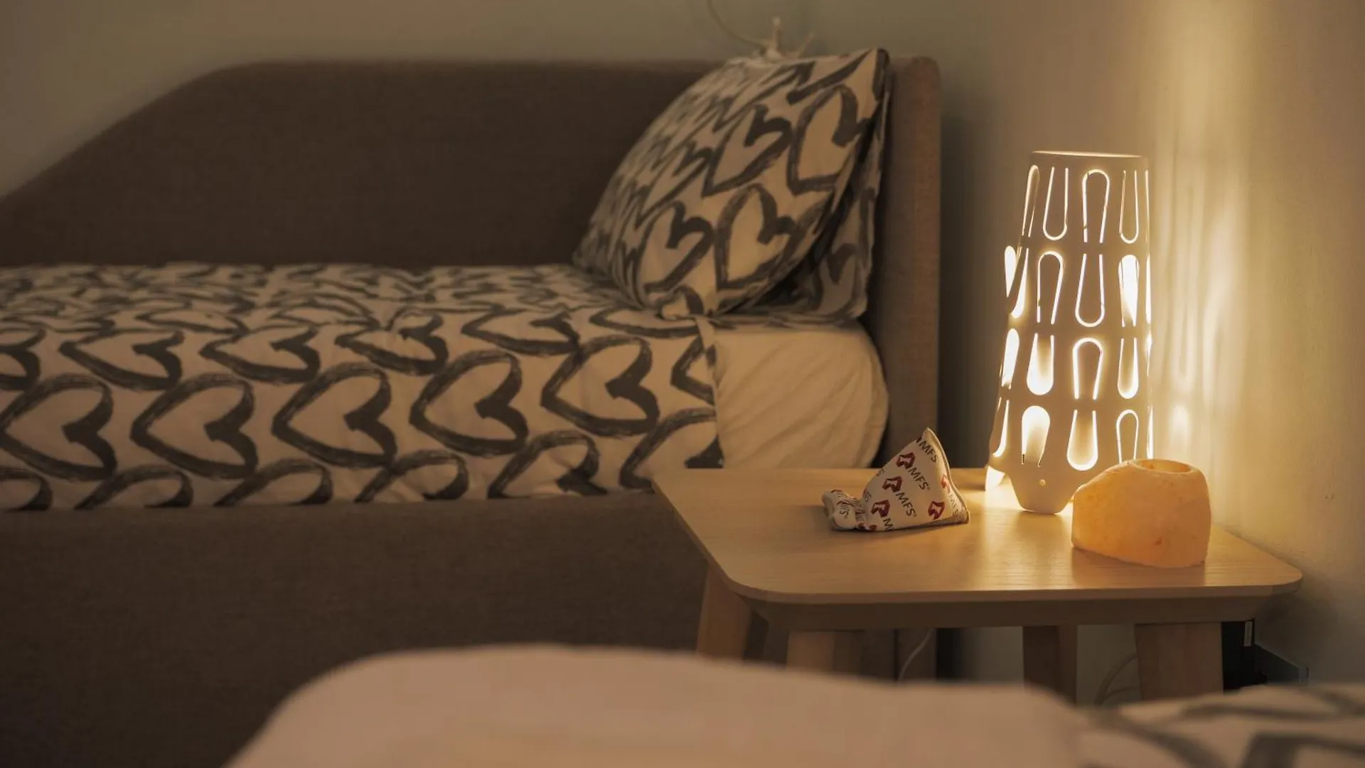 Itiseasy Palermo 1 E 2 Private Apartments Italia