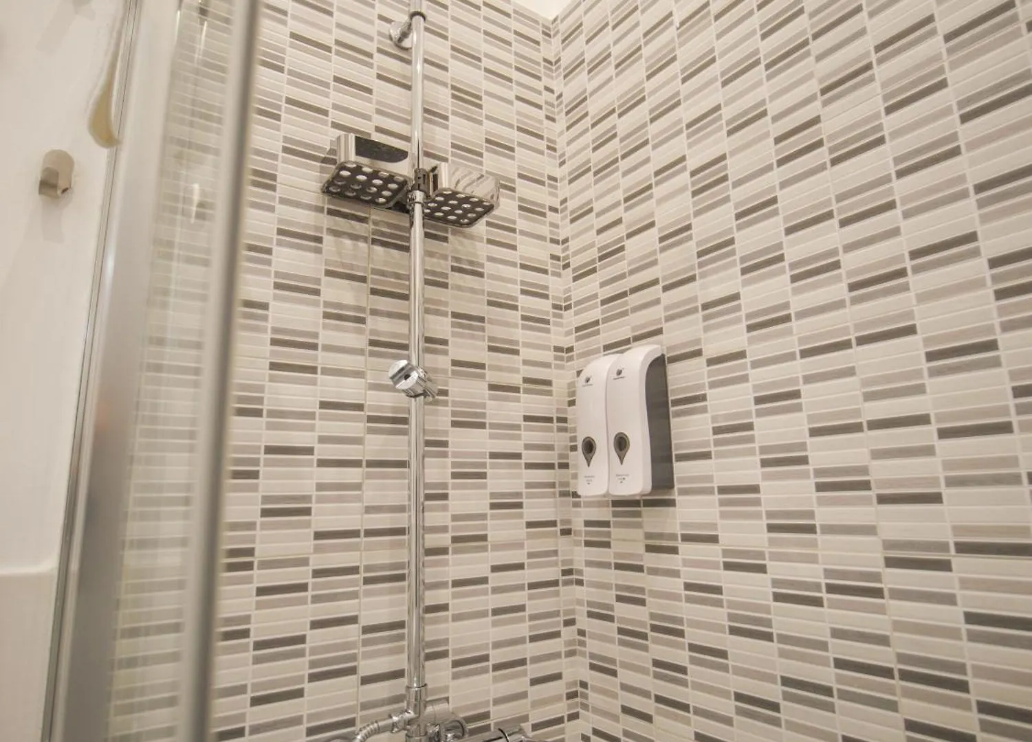 Itiseasy Palermo 1 E 2 Private Apartments